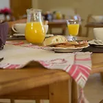 Alojamento de Acomodação e Pequeno-almoço La Grange De Boulaines Méru